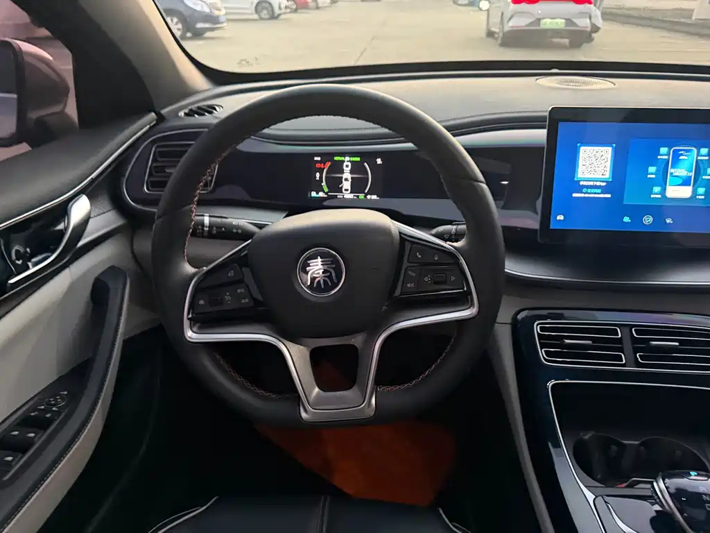 BYD Qin PLUS — фото 10