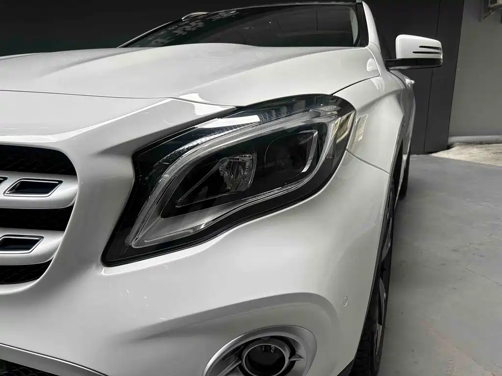 Mercedes-Benz GLA — фото 2
