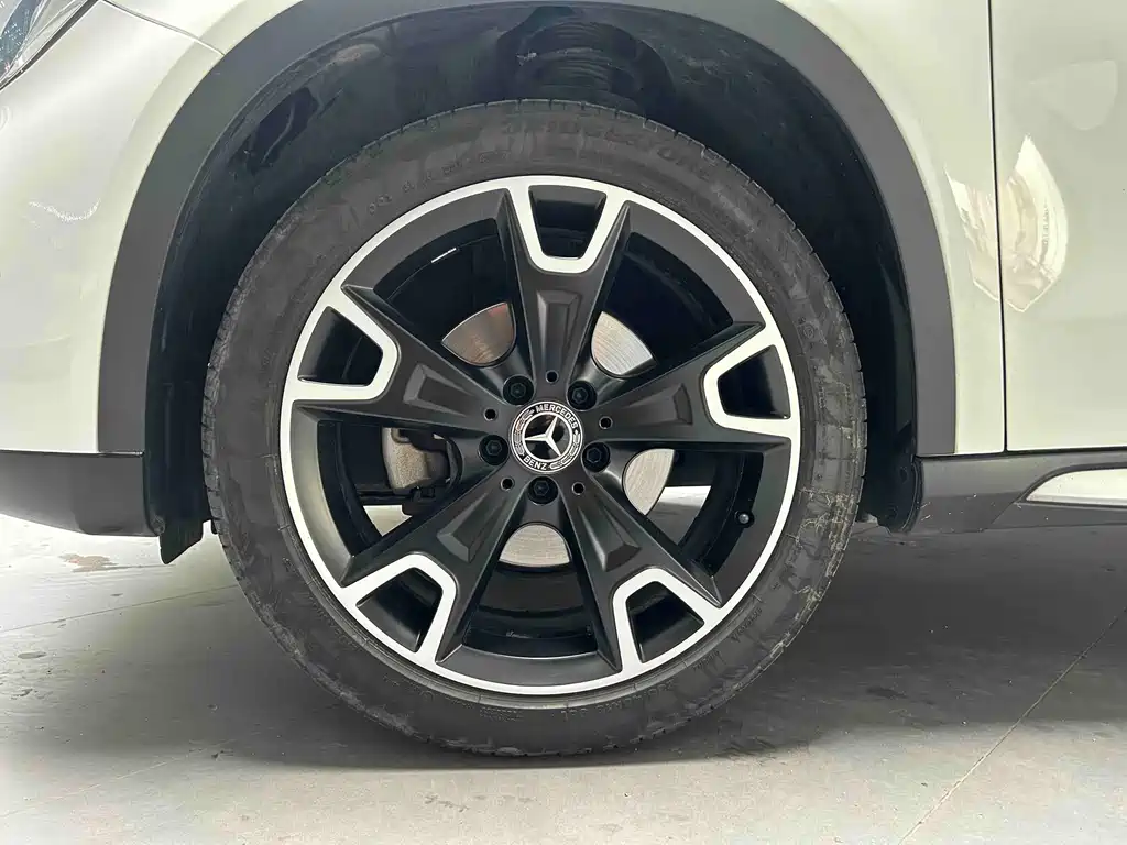 Mercedes-Benz GLA — фото 3