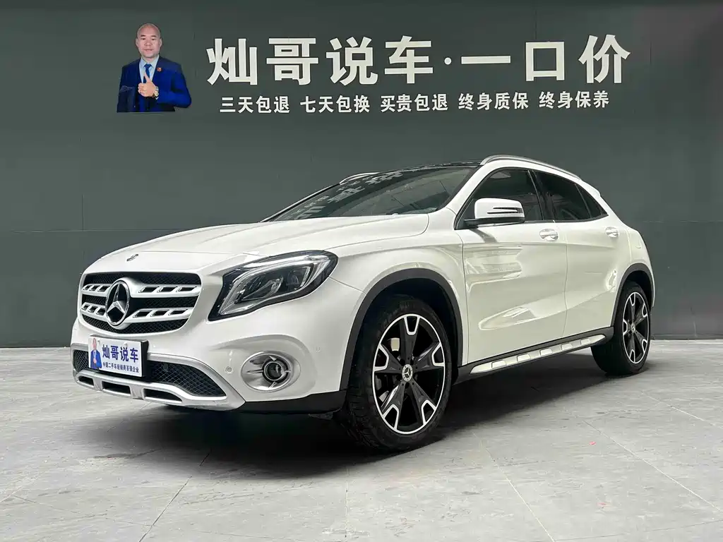 Mercedes-Benz GLA — фото 1