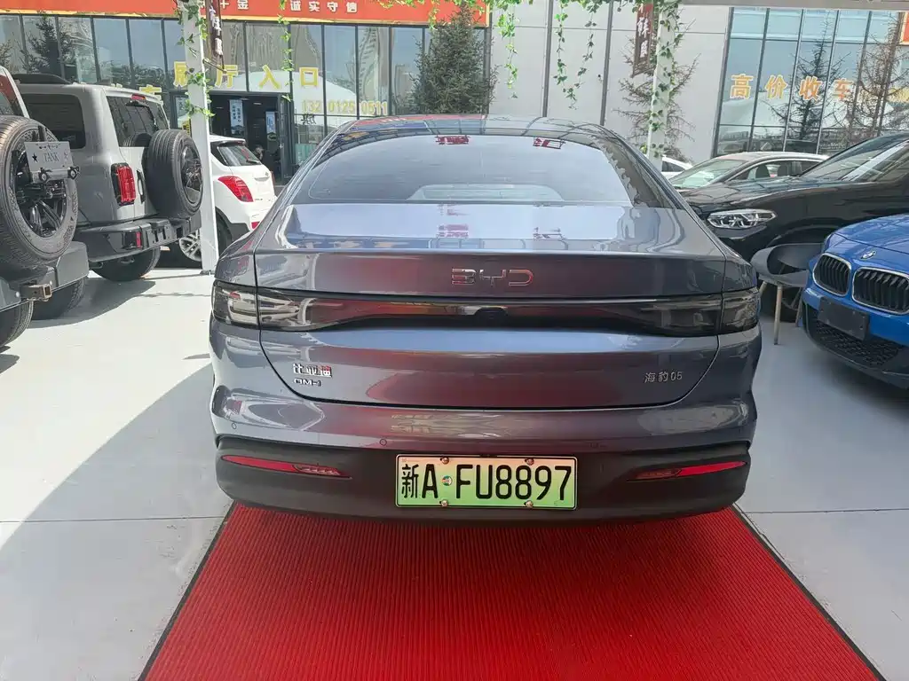 BYD Seal 05 DM-i — фото 7