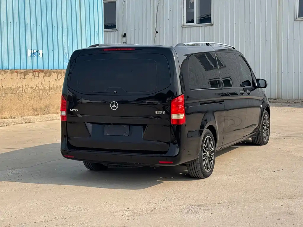 Mercedes-Benz Vito — фото 6
