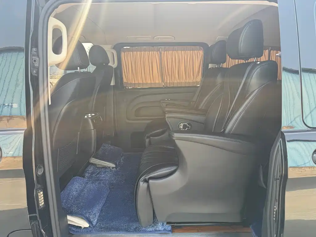 Mercedes-Benz Vito — фото 8