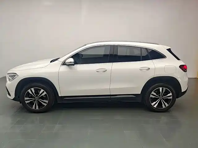 Mercedes-Benz GLA — фото 4