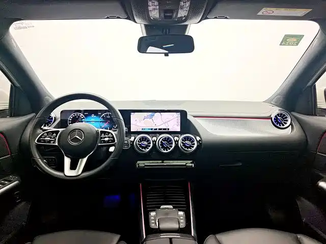 Mercedes-Benz GLA — фото 9