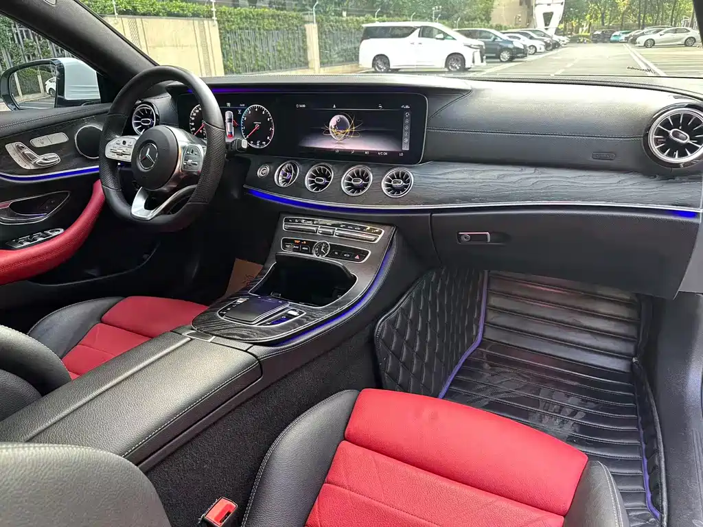 Mercedes-Benz E-Class (Import) — фото 9