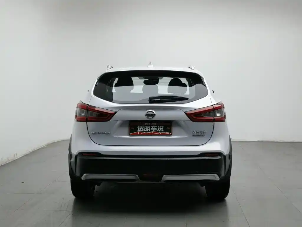 Nissan Qashqai — фото 4