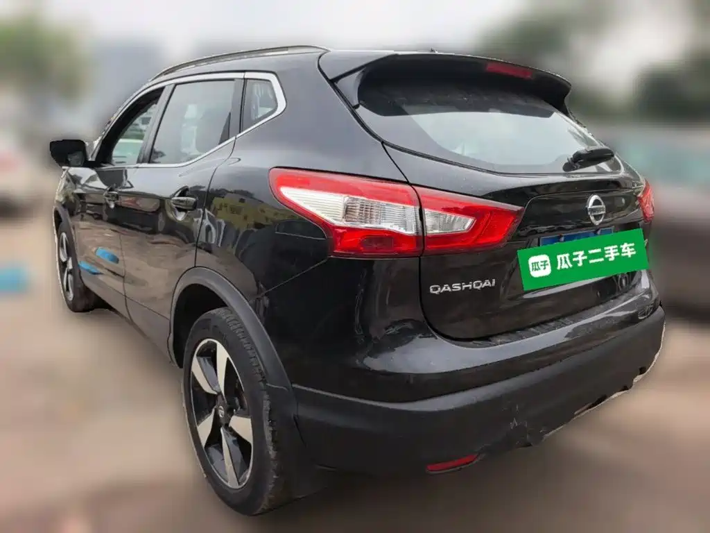 Nissan Qashqai — фото 4