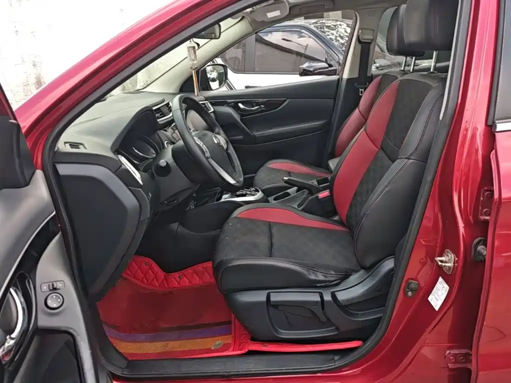 Nissan Qashqai — фото 14