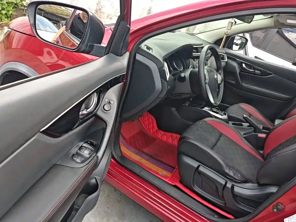 Nissan Qashqai — фото 15