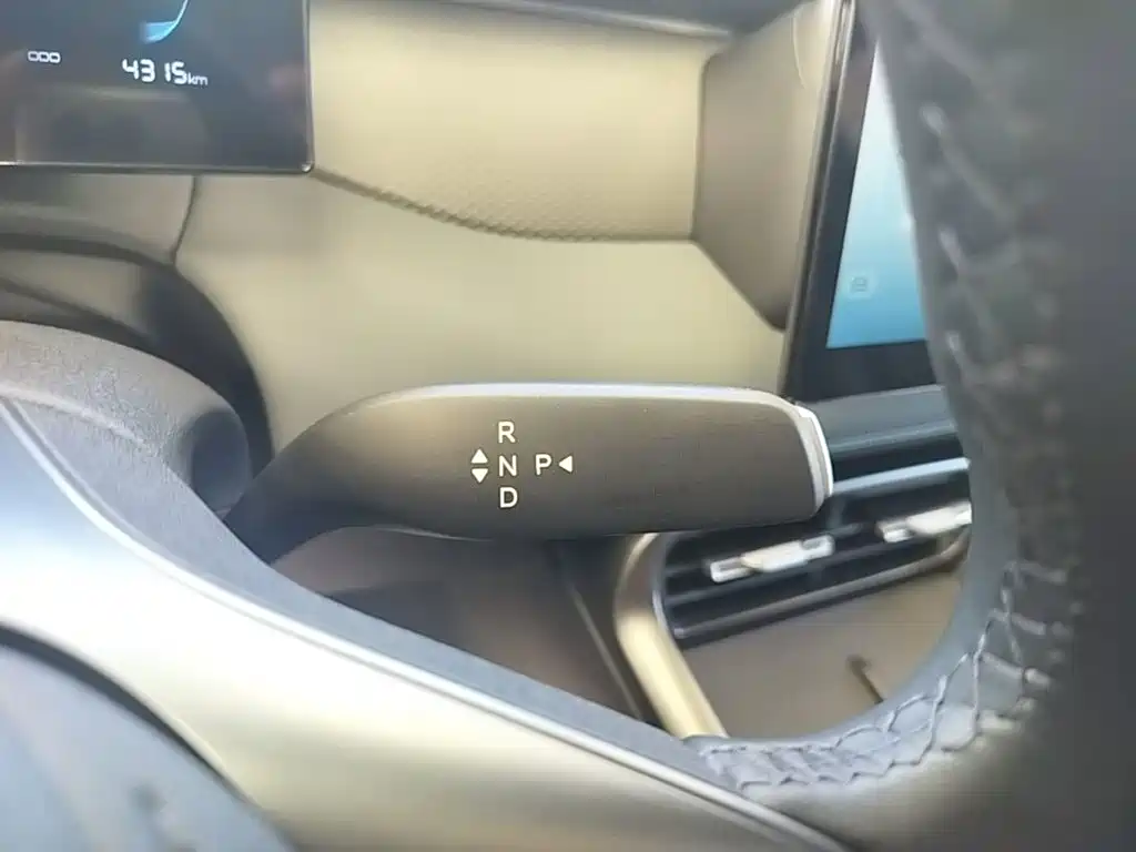 BYD Qin PLUS — фото 14