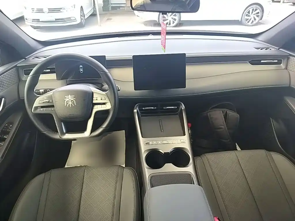 BYD Qin PLUS — фото 10