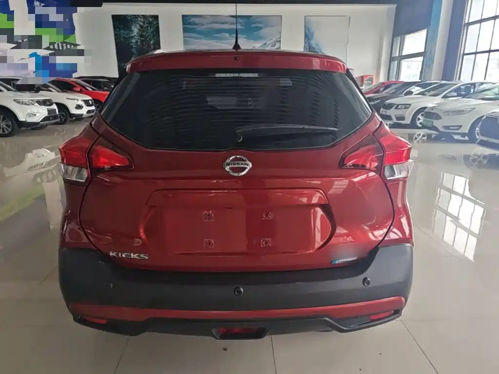 Nissan Kicks — фото 5