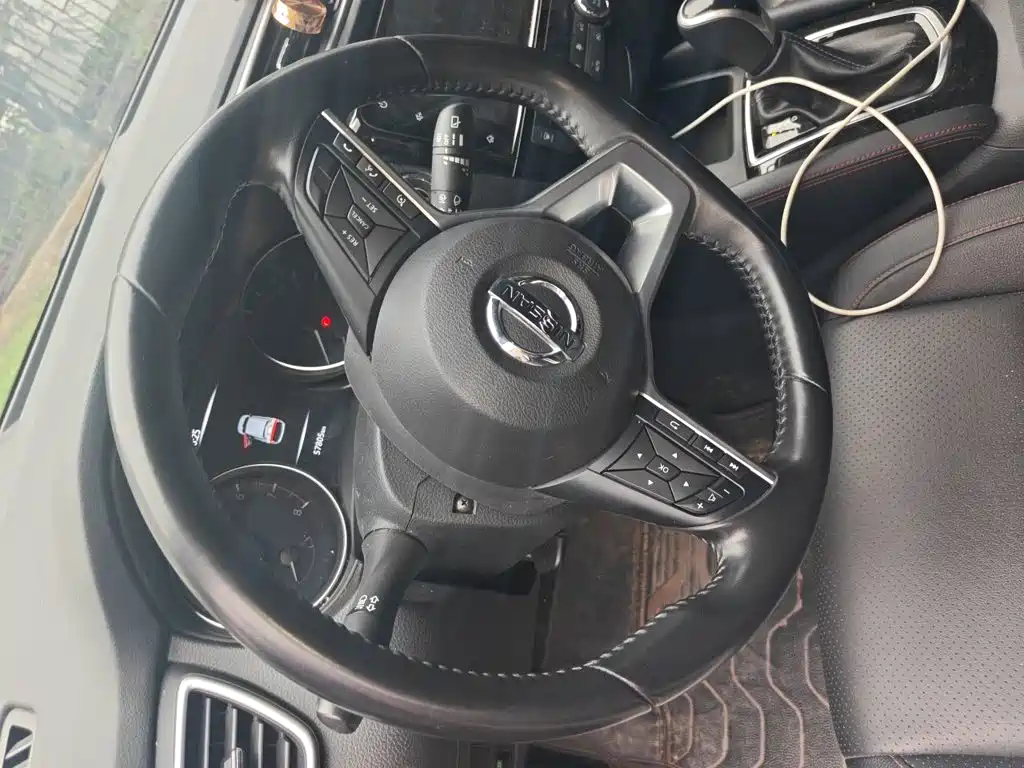 Nissan Qashqai — фото 11