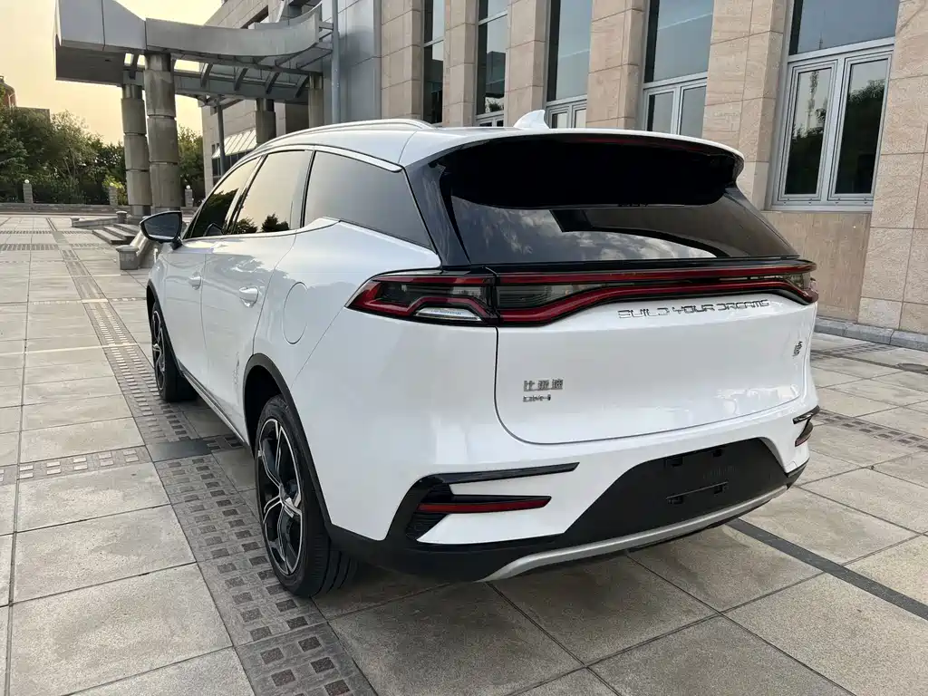 BYD Tang New Energy — фото 5