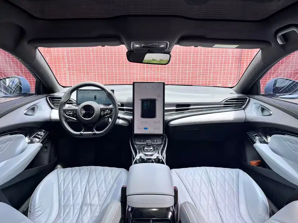 BYD Seal — фото 7