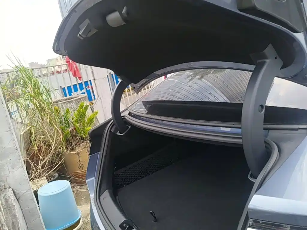 BYD Seal 07 DM-i — фото 19