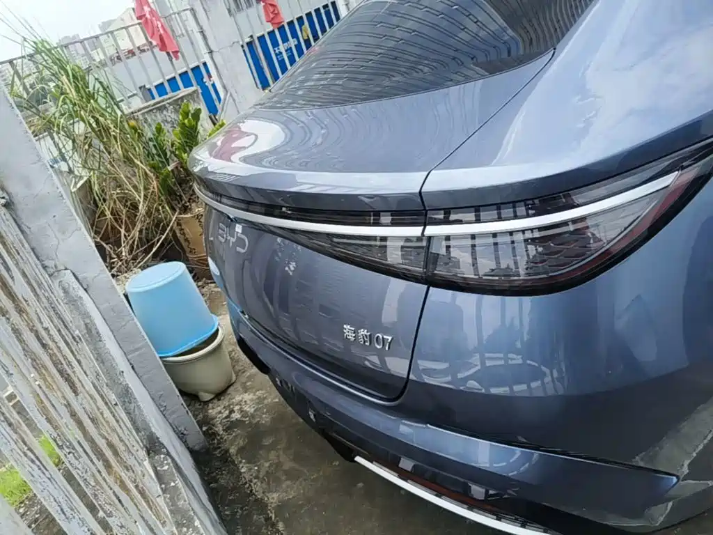 BYD Seal 07 DM-i — фото 6