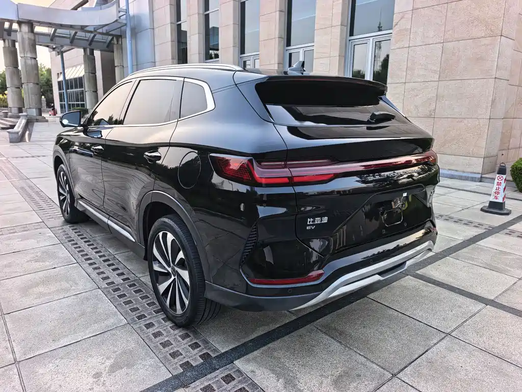BYD PLUS New Energy — фото 4