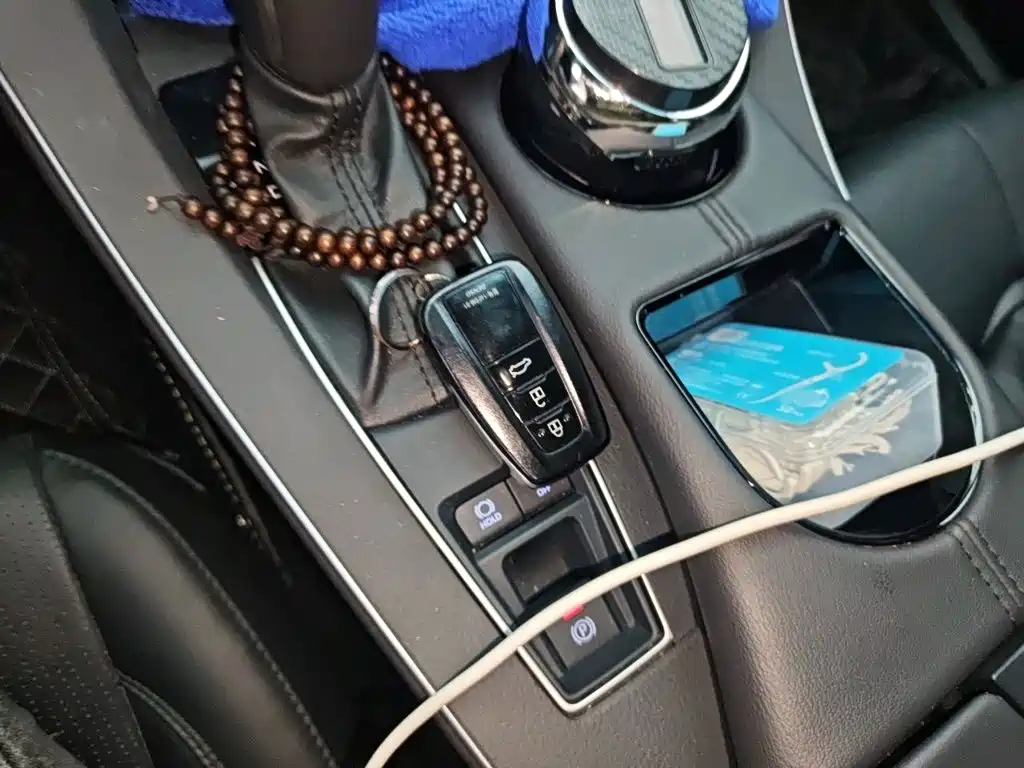 Toyota Avalon — фото 11