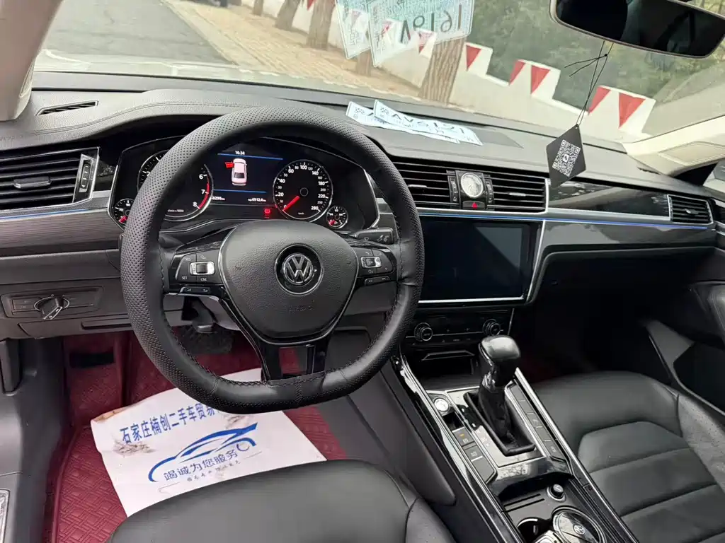 Volkswagen Phideon — фото 8