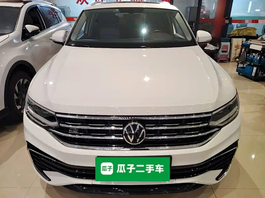 Volkswagen Tiguan X — фото 2