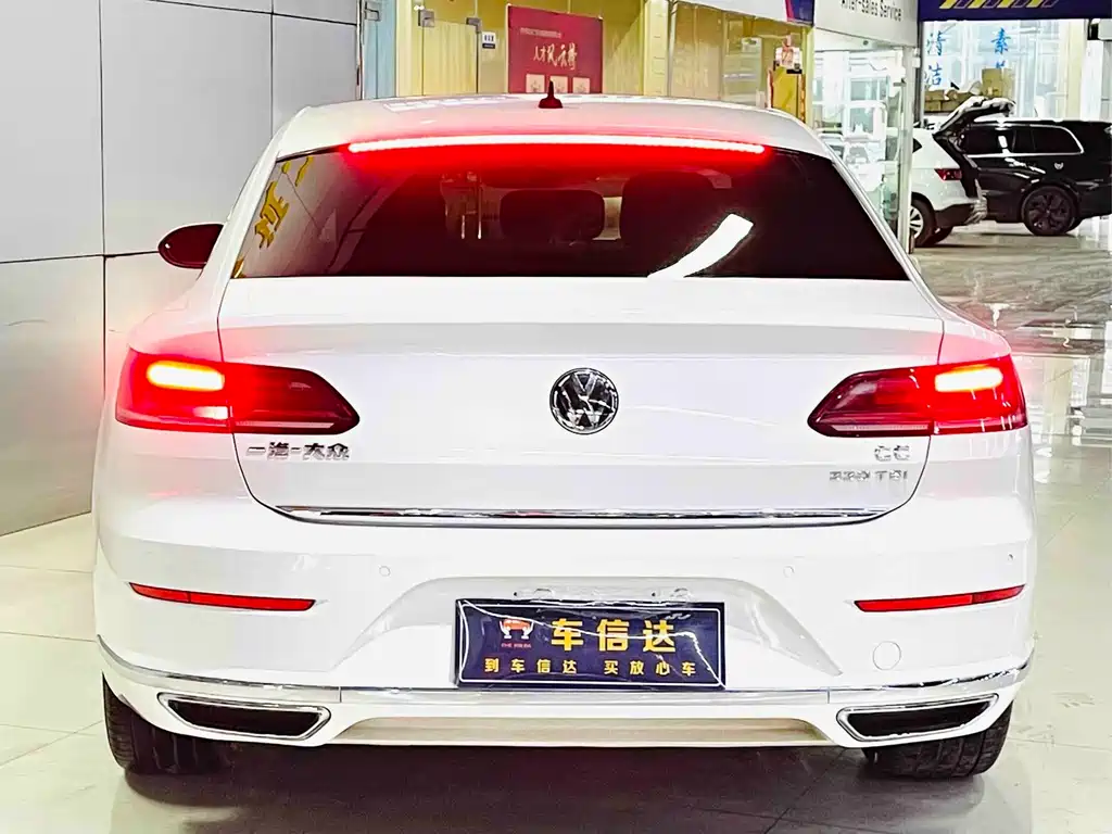 Volkswagen CC — фото 4