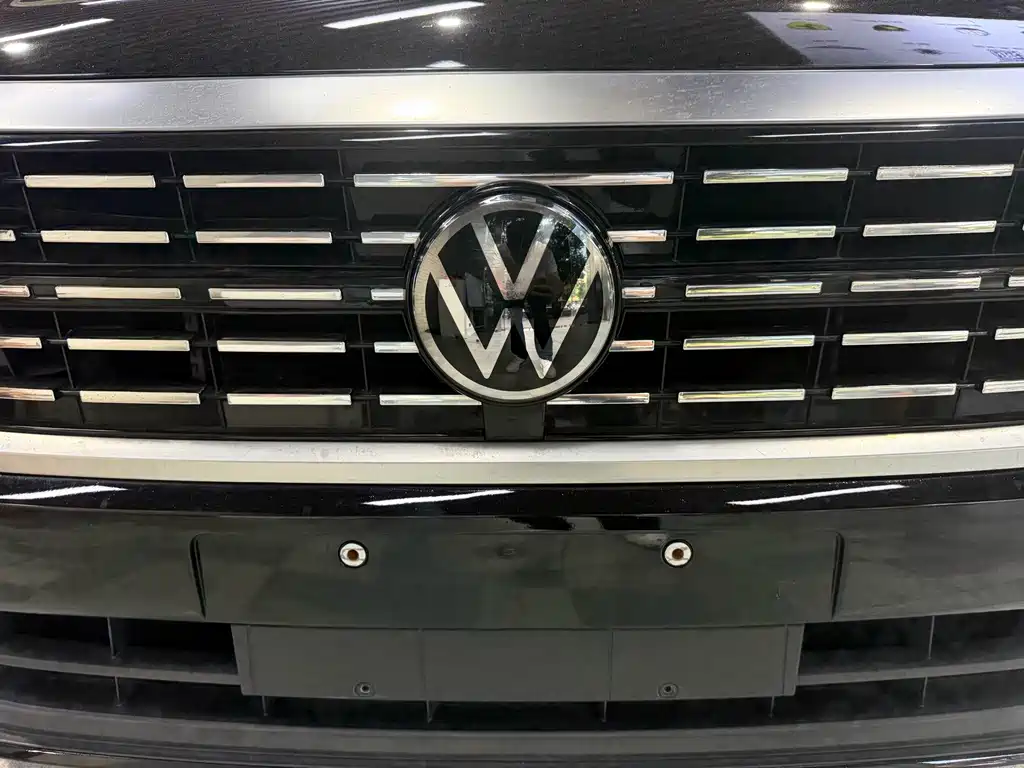 Volkswagen Passat — фото 17