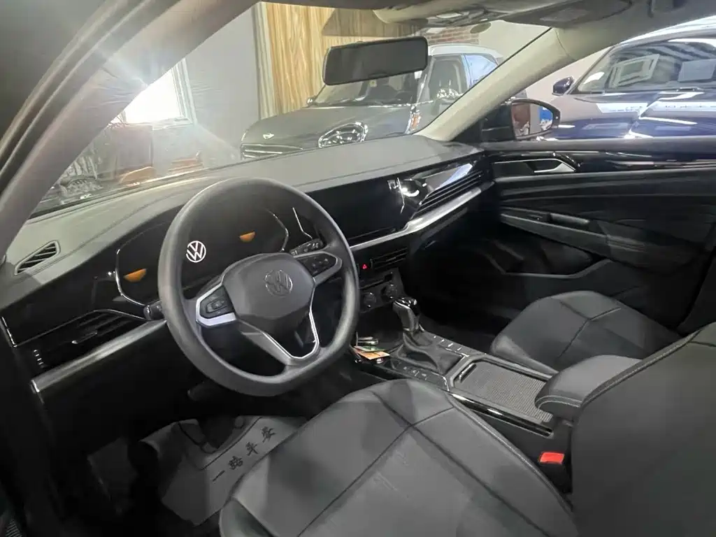 Volkswagen Passat — фото 9