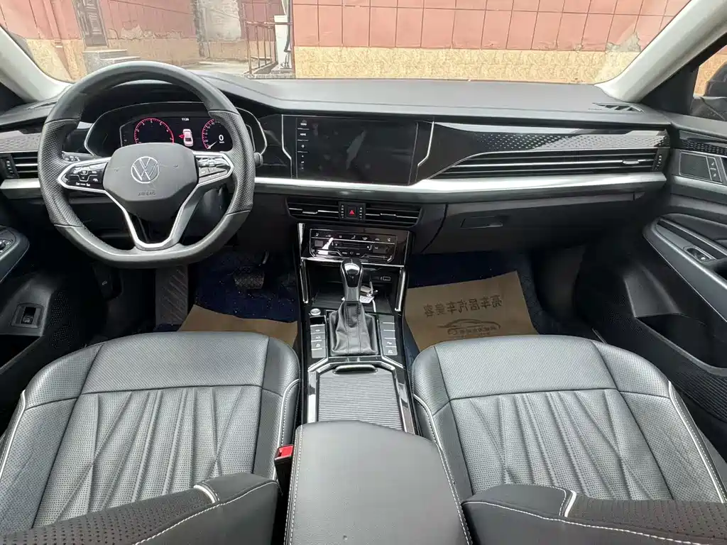 Volkswagen Passat — фото 8