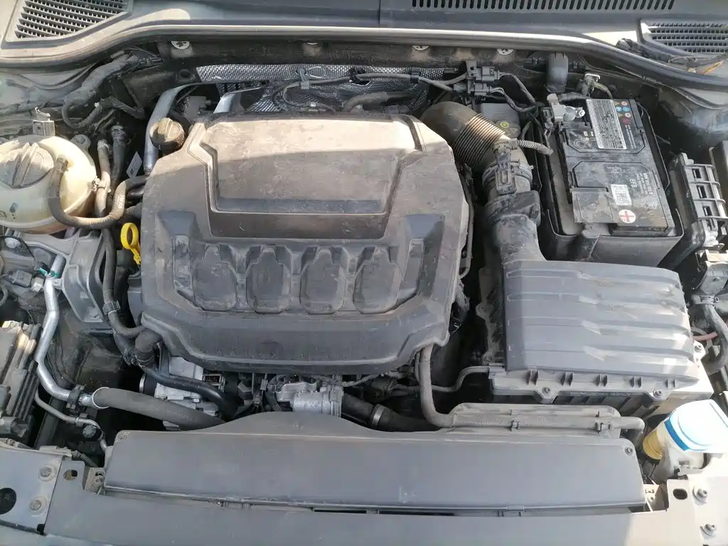 Volkswagen Passat — фото 10