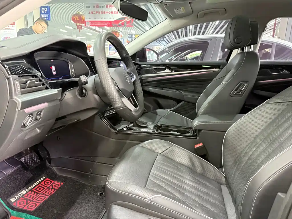 Volkswagen Passat — фото 5
