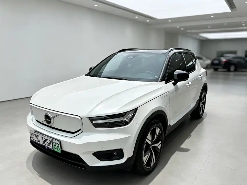 Volvo XC40 NEV