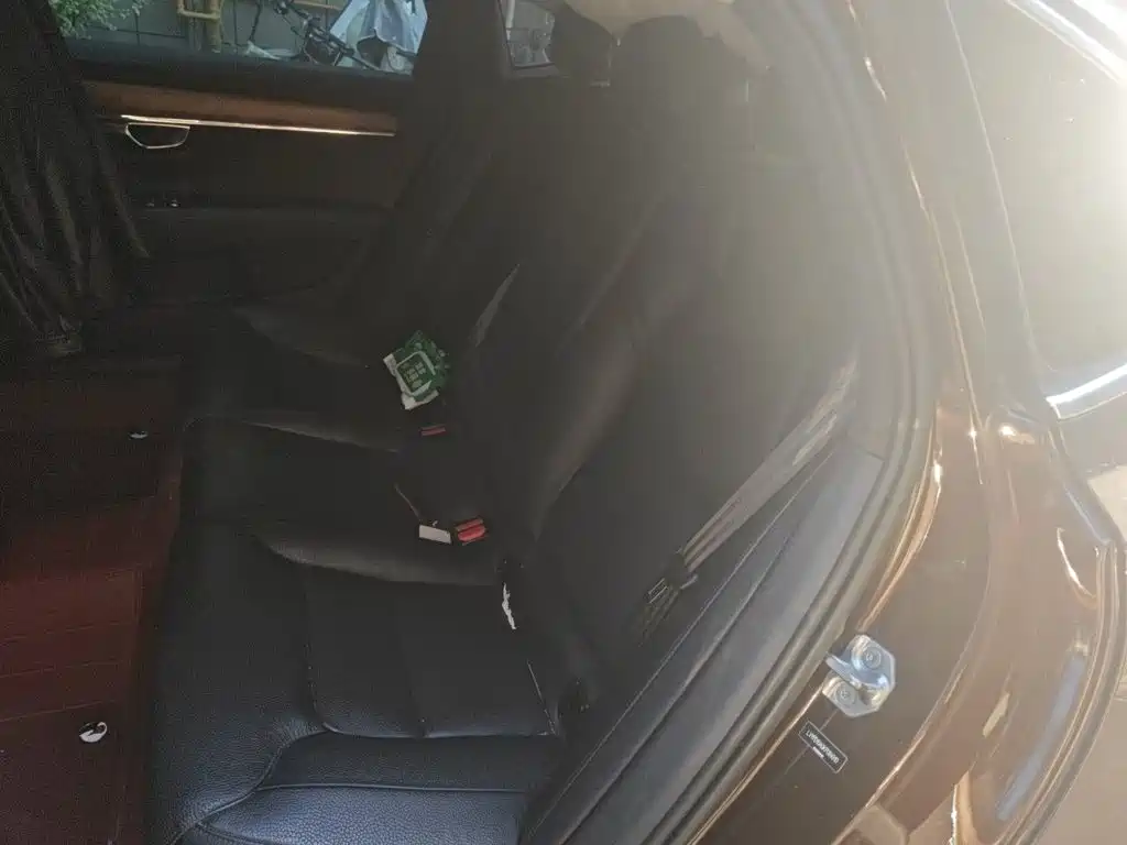 Volvo S90 — фото 13