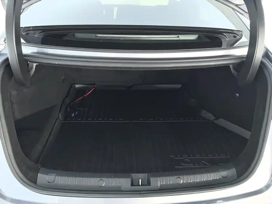 BYD Qin L — фото 4