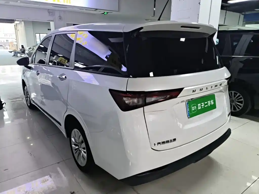 Wuling Jiachen — фото 4