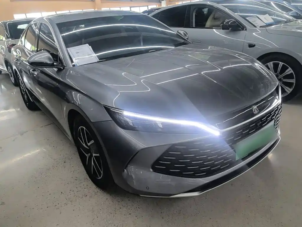 BYD Qin L — фото 4