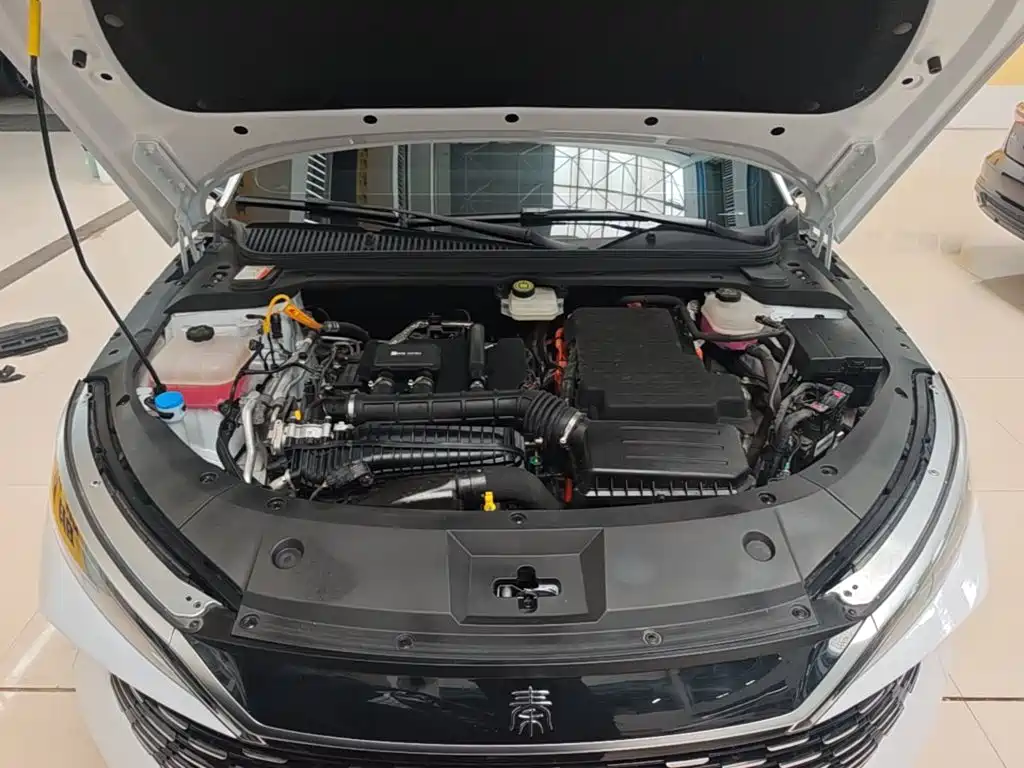 BYD Qin L — фото 20