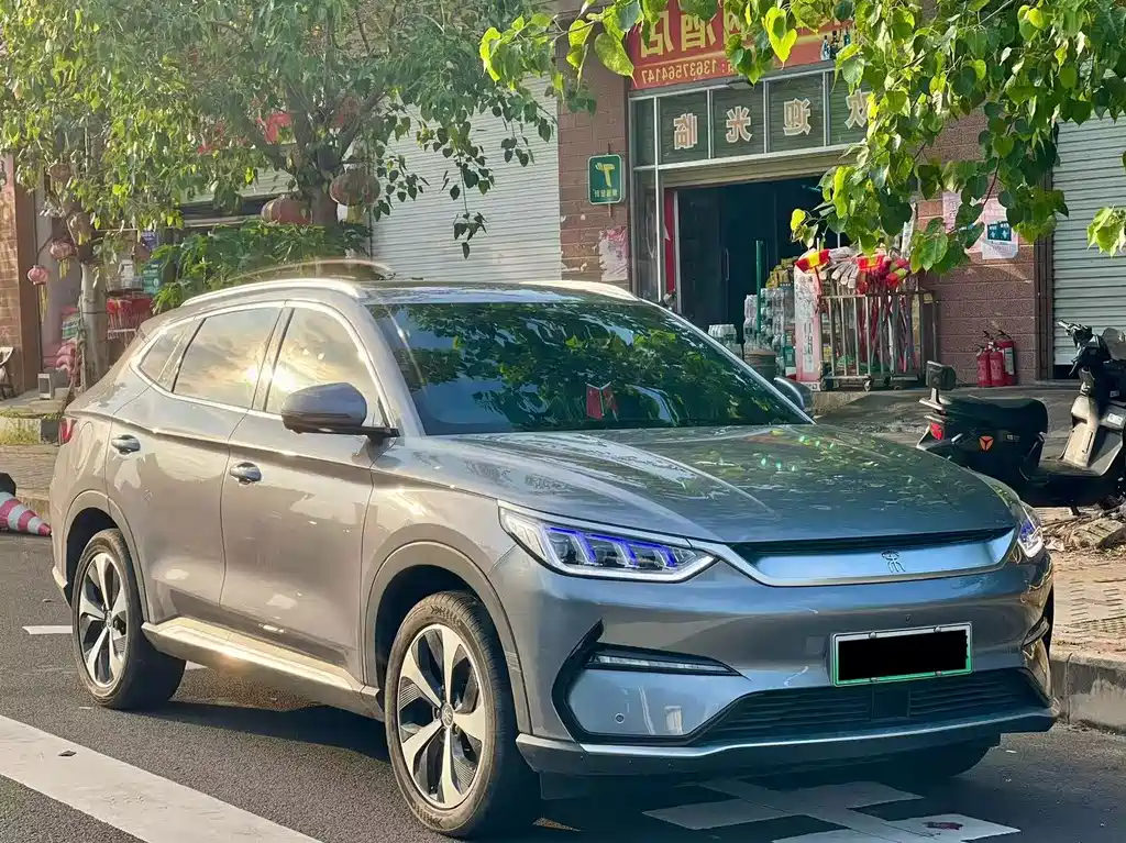 BYD PLUS New Energy — фото 3