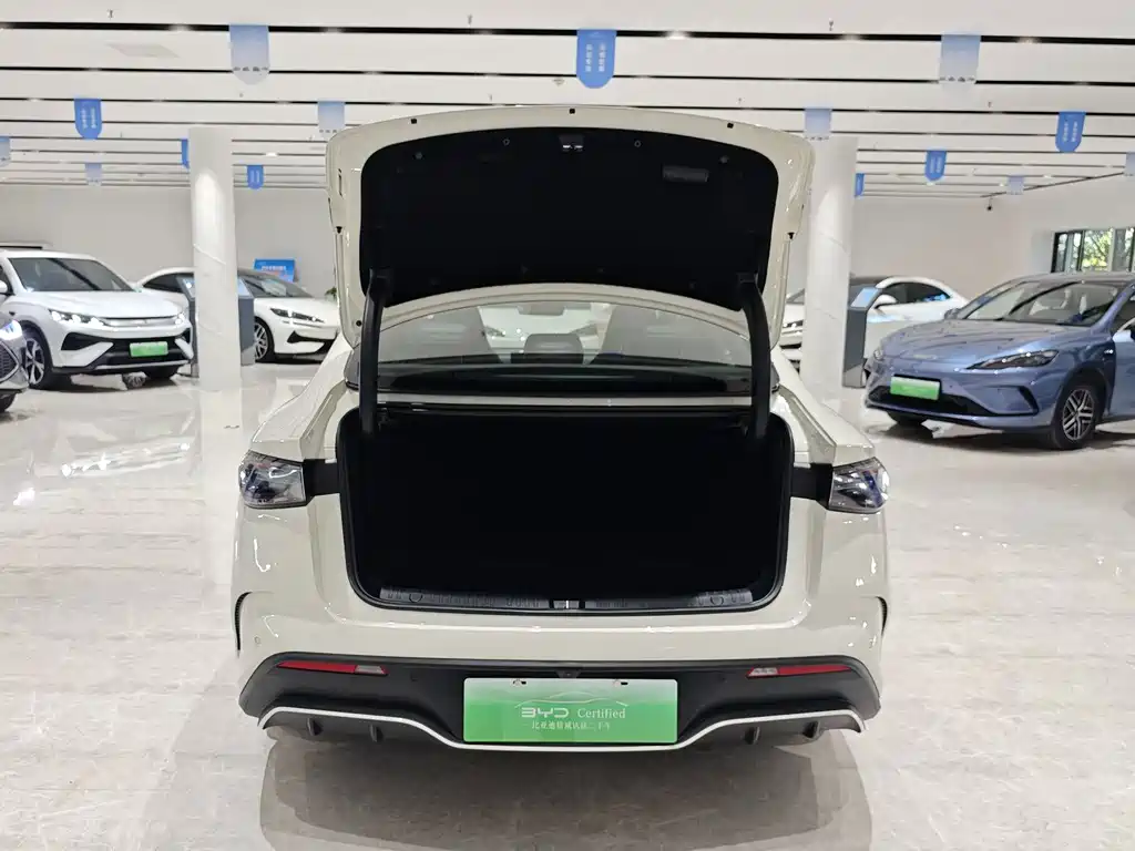 BYD Seal 06 — фото 15