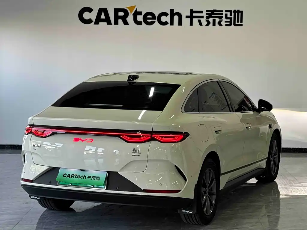 BYD Qin L — фото 12