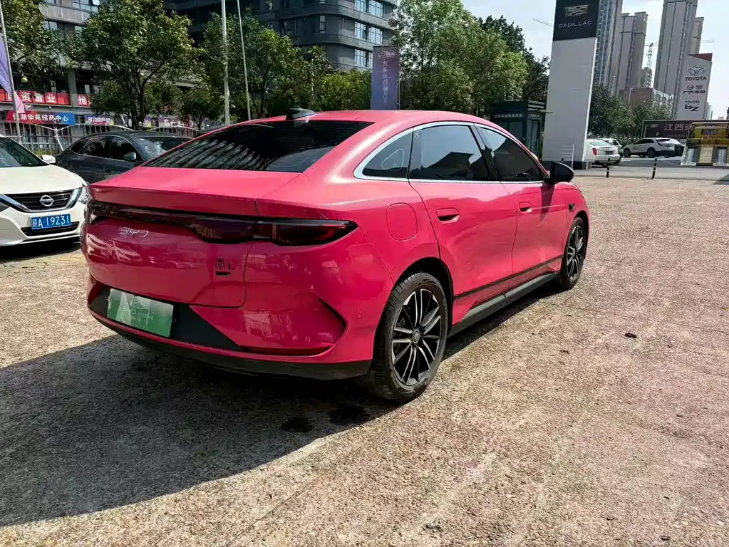 BYD Qin L — фото 2