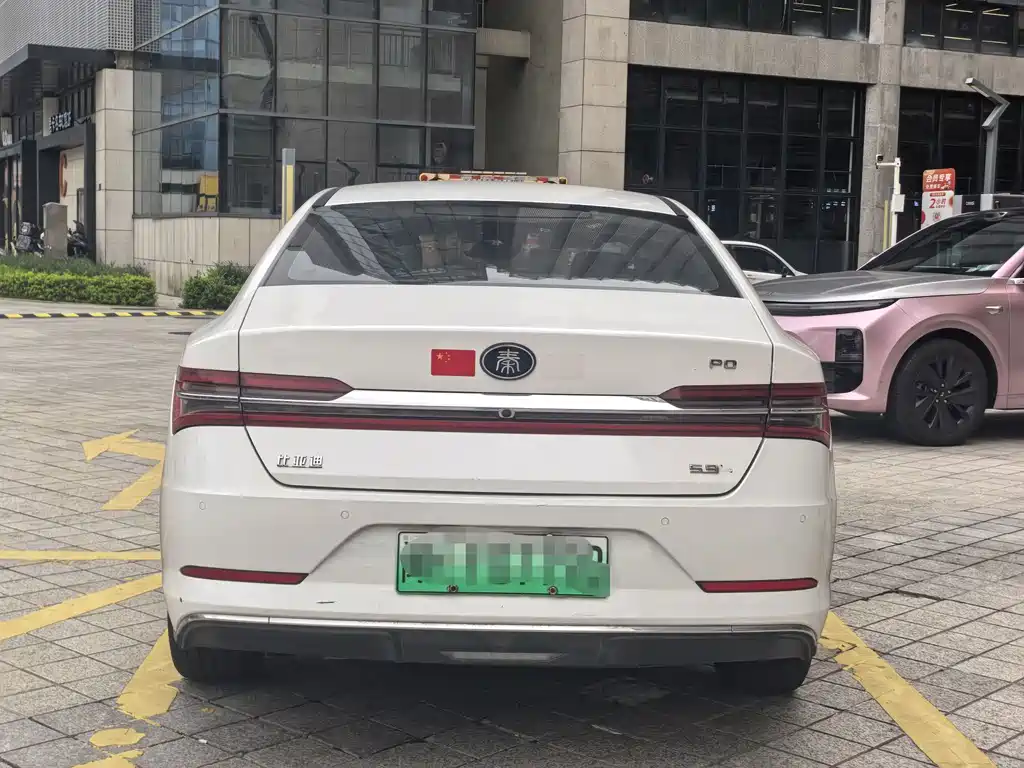 BYD Qin Pro NEV — фото 5