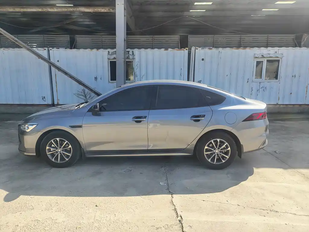 BYD Qin PLUS — фото 3