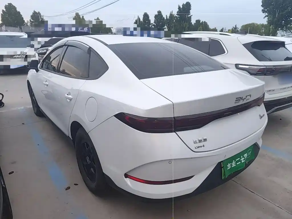 BYD Qin PLUS — фото 5