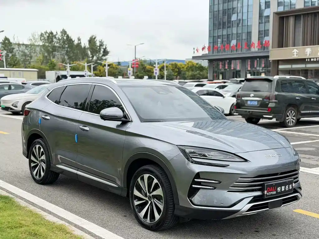 BYD PLUS New Energy — фото 3