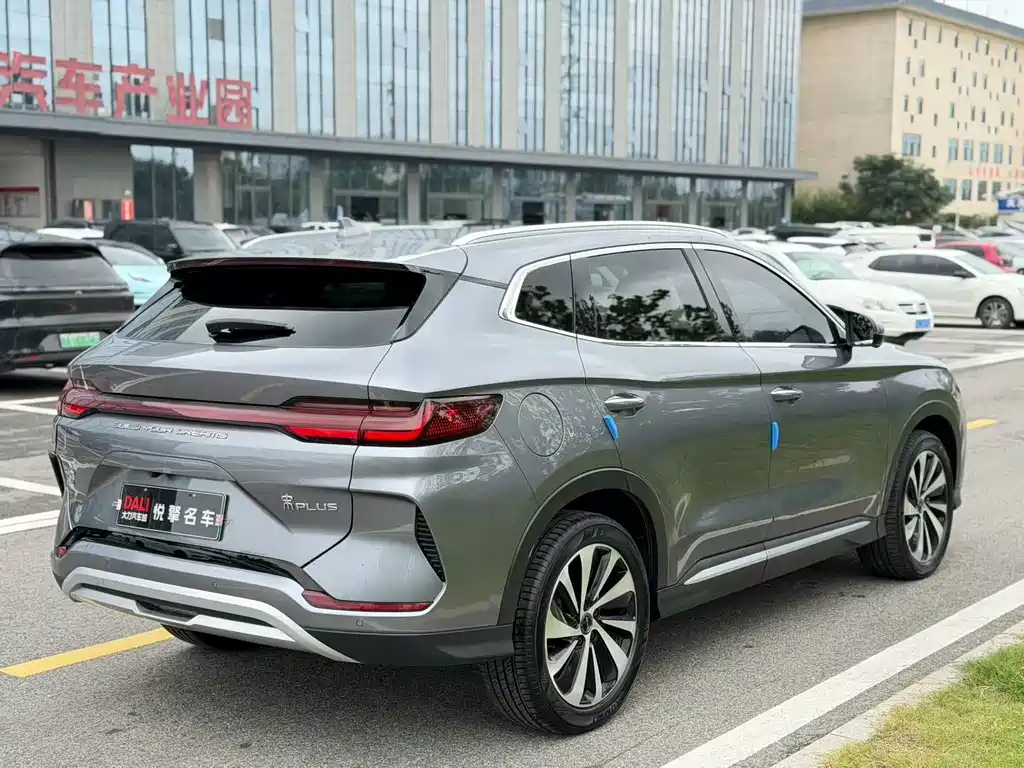 BYD PLUS New Energy — фото 7