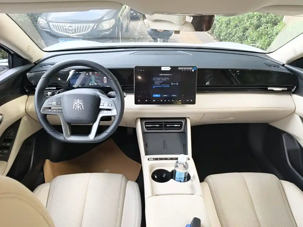 BYD Qin L — фото 10