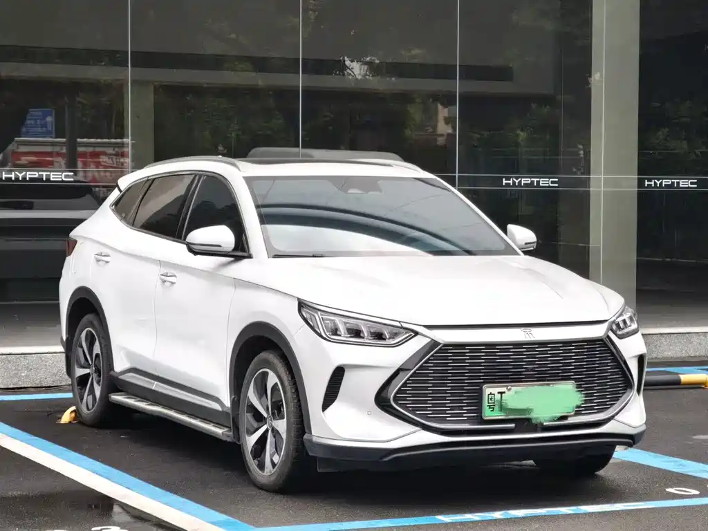 BYD PLUS New Energy — фото 3