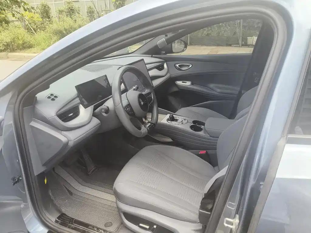 BYD Seal 06GT — фото 10